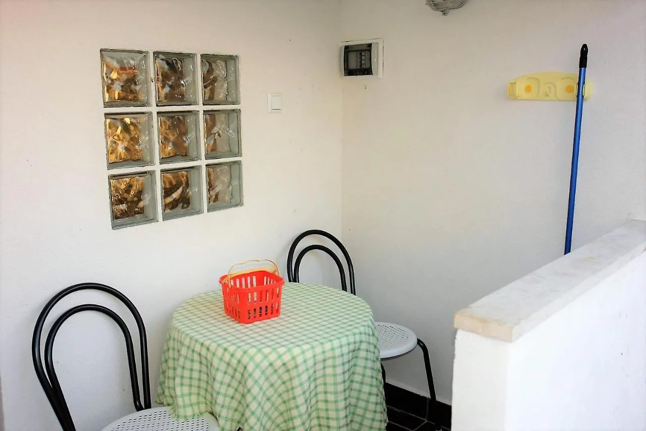 Apartmani Milokanovic Funtana Apartment