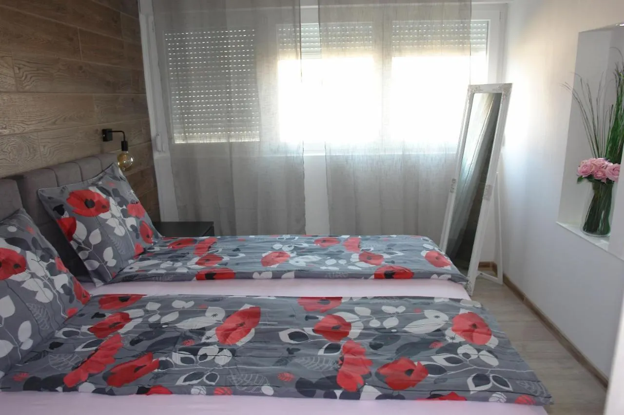 Apartmani Milokanovic Funtana Apartment