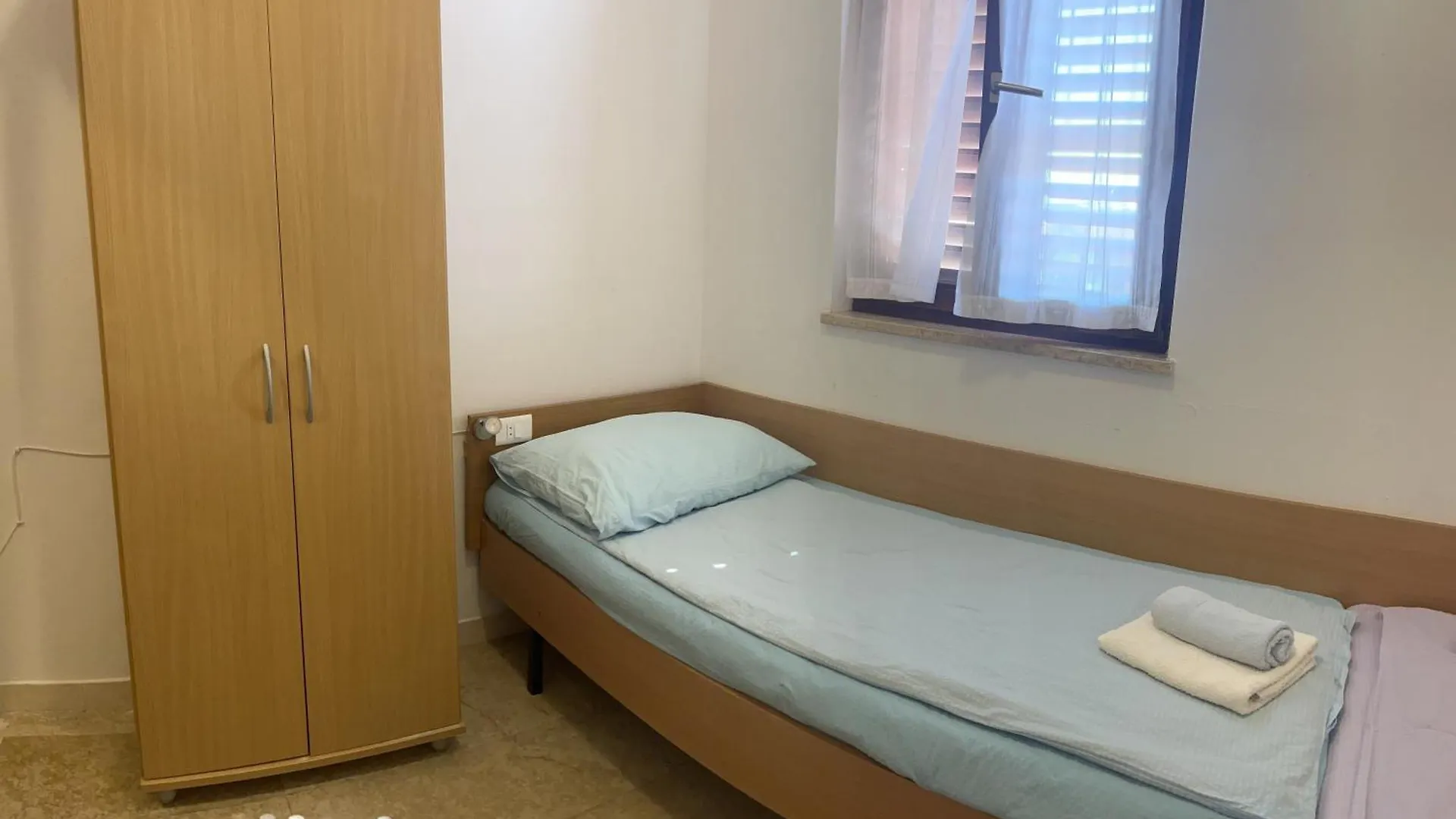 Apartmani Milokanovic Funtana 0*,  Kroatien